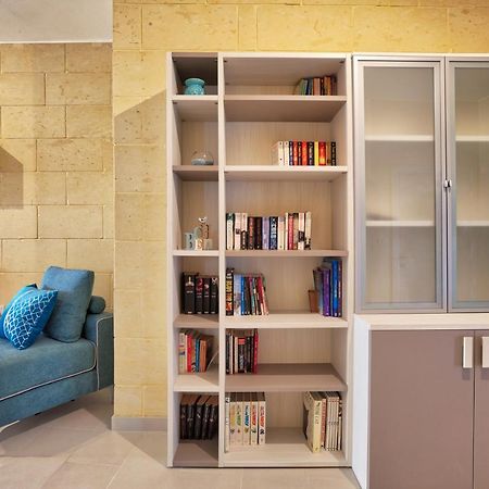 Summer Fields Penthouse With Amazing Views Apartment Sannat Екстериор снимка
