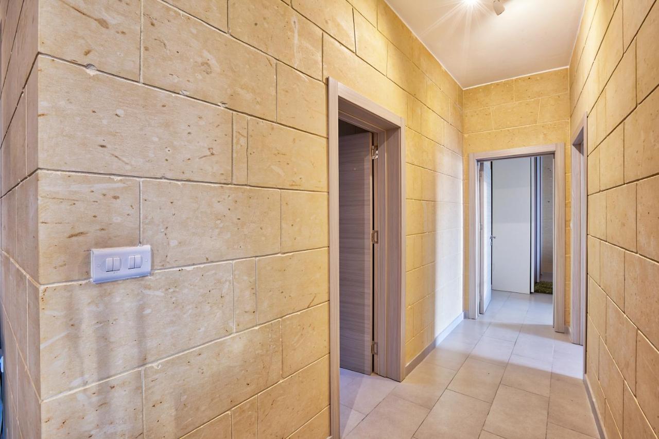 Summer Fields Penthouse With Amazing Views Apartment Sannat Екстериор снимка